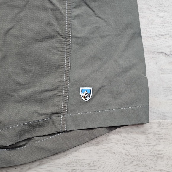 Kuhl Shorts Men's Size 38X10 Outdoor Hiking Born In The Mountains Brown - Picture 2 of 10